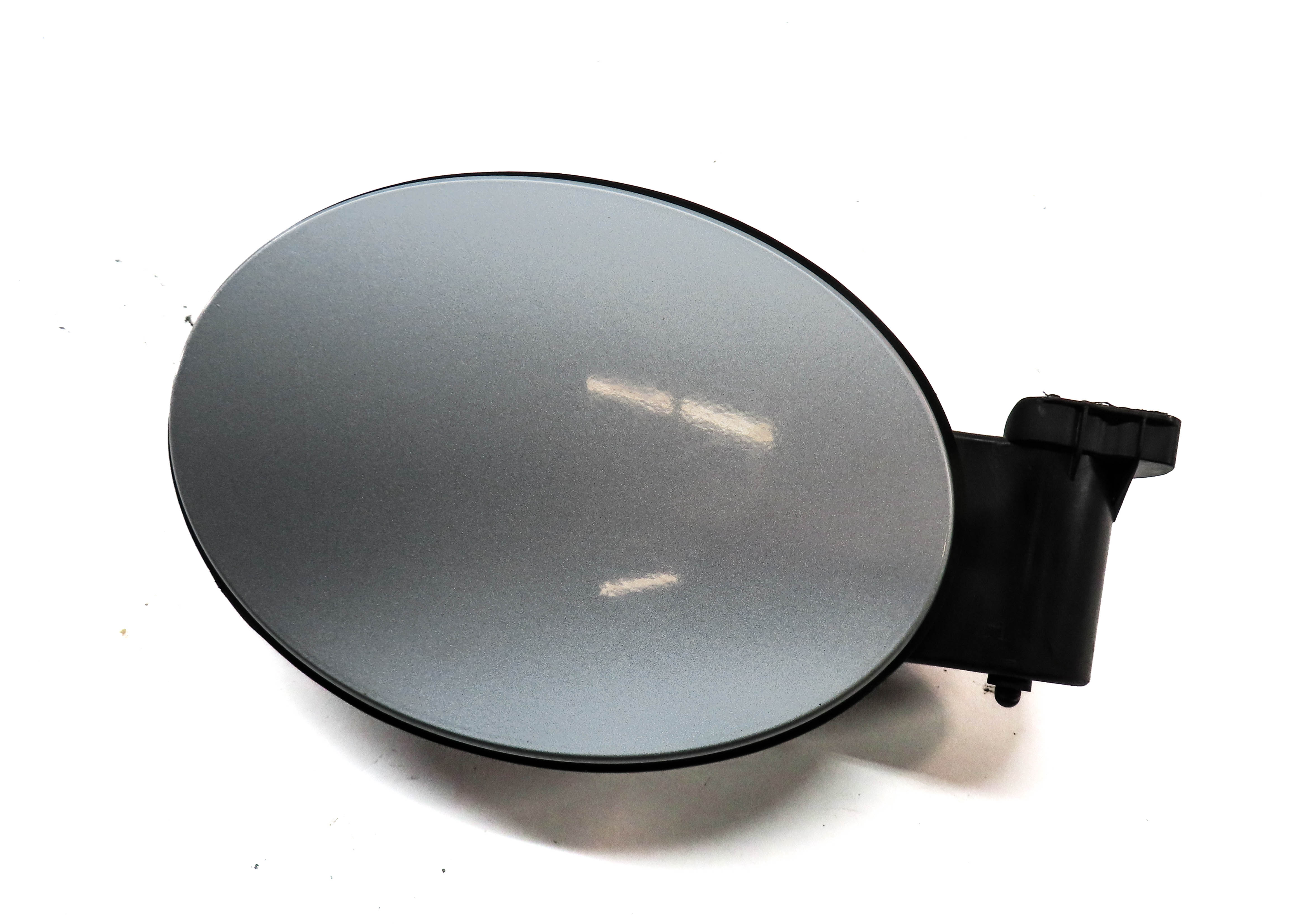 06-11 MERCEDES ML-CLASS W164 FUEL FILL DOOR LID COVER TRIM w/ HOUSING (Silver) — exact item pictured